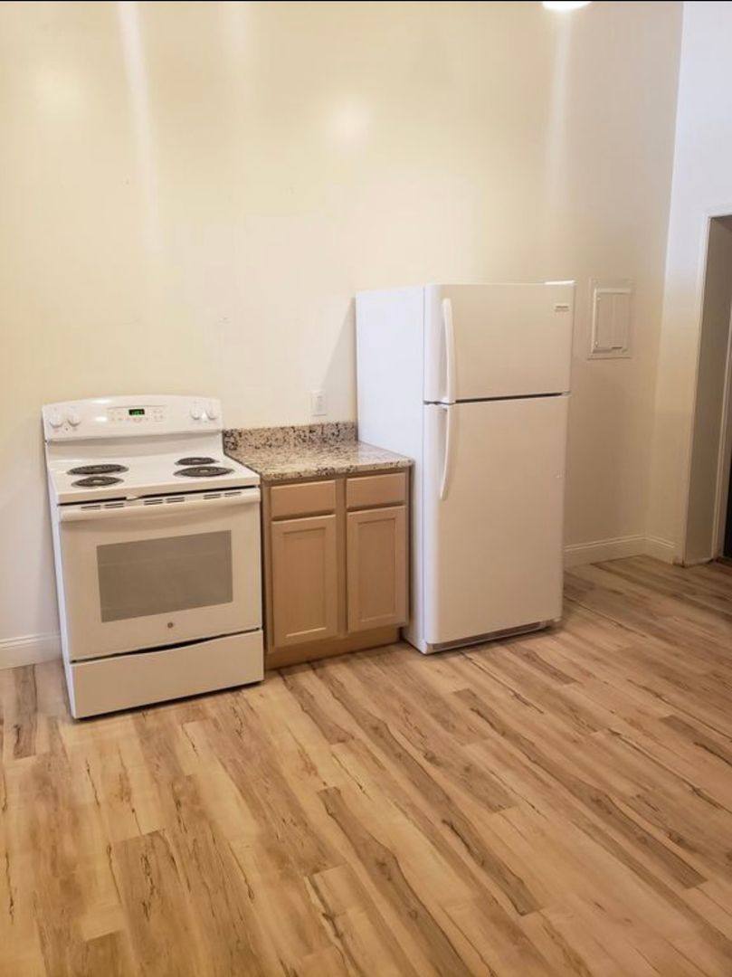 Washington Complex, 107 N Main, Kirksville, MO 63501 - Apartment for Rent - Image 5