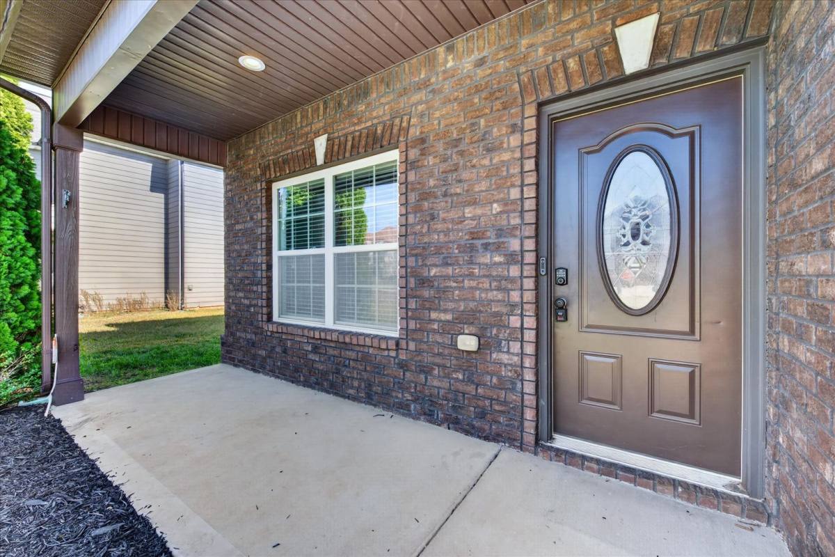 121 Flat Rock Rd, Clarksville, TN 37042 - House for Rent - Image 5