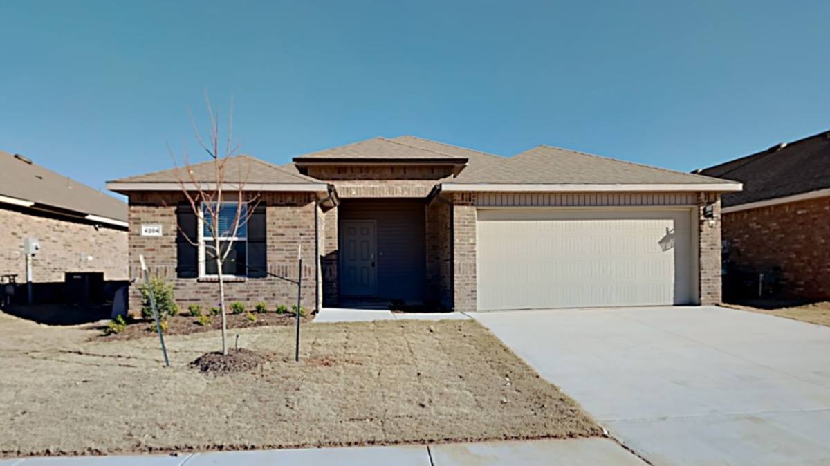 House for rent at 4204 Colt Dr, Mustang, OK 73064