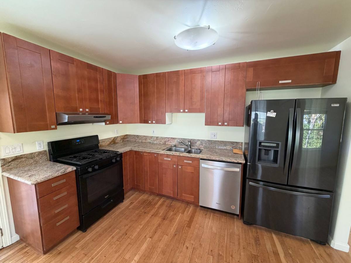 4209 56th St, Sacramento, CA 95820 - House for Rent - Image 8