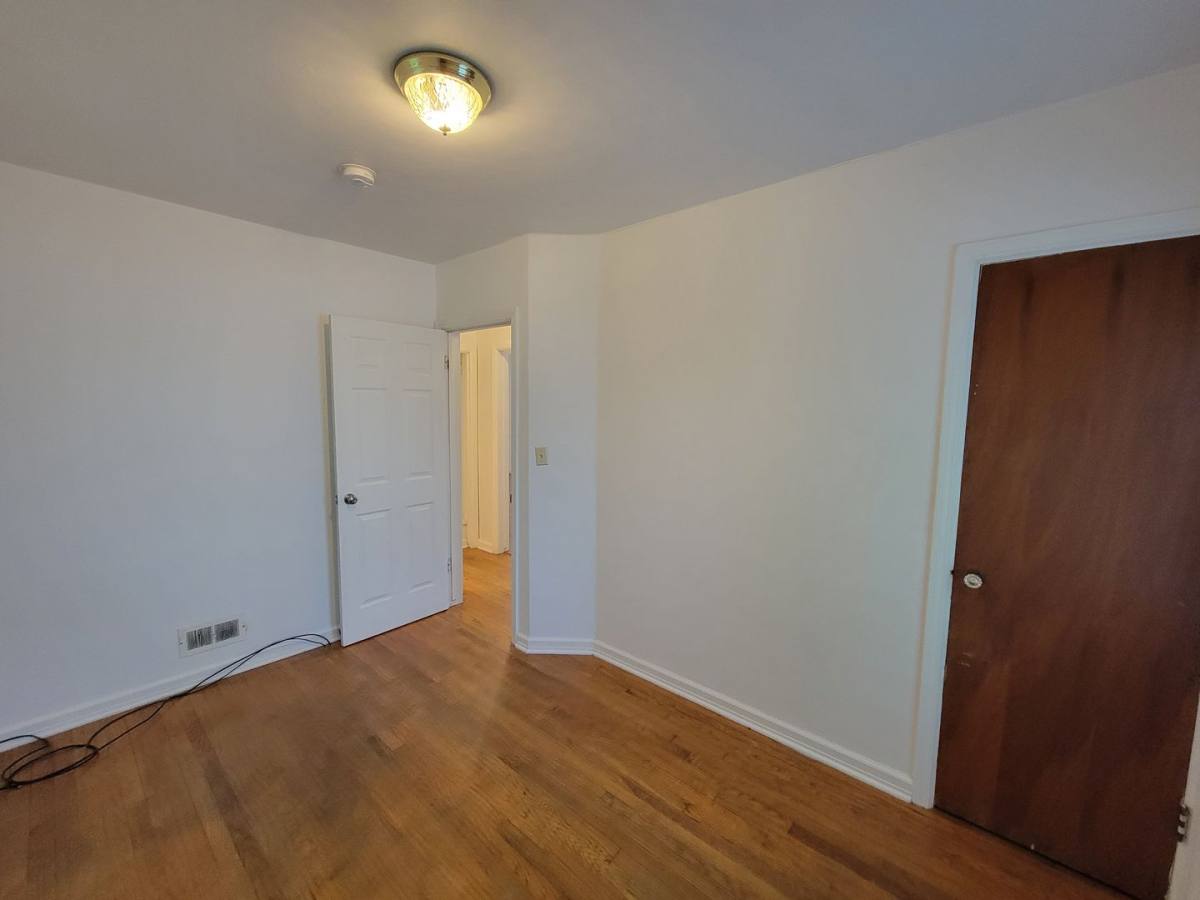 1914 Iowa St, Cedar Falls, IA 50613 - House for Rent - Image 7