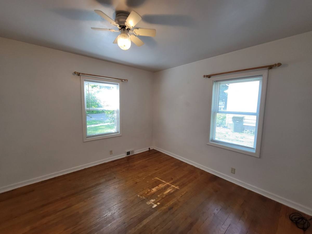 1914 Iowa St, Cedar Falls, IA 50613 - House for Rent - Image 10