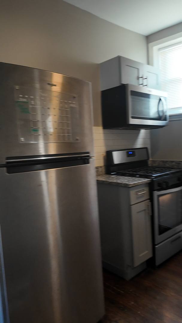 4612 S Lake Park Ave, Chicago, IL 60653 - Apartment for Rent - Image 5