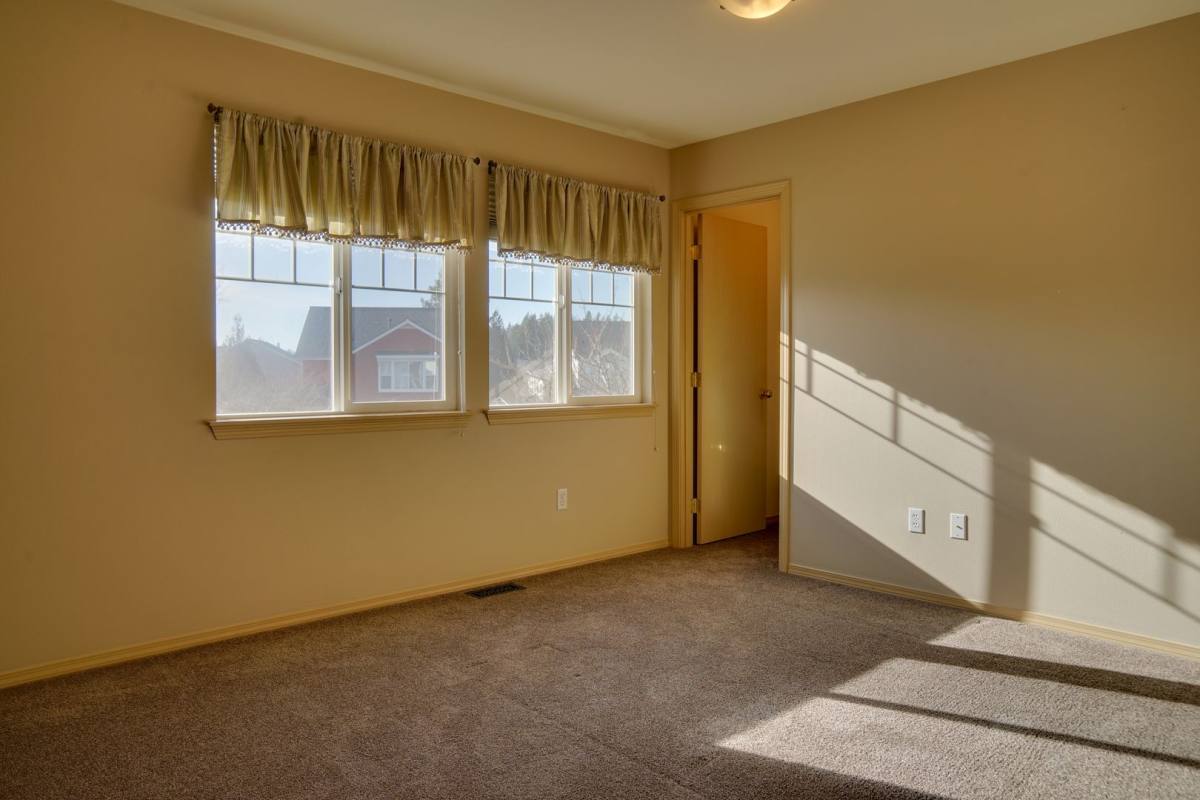 26230 235th Ave SE, Maple Valley, WA 98038 - House for Rent - Image 10