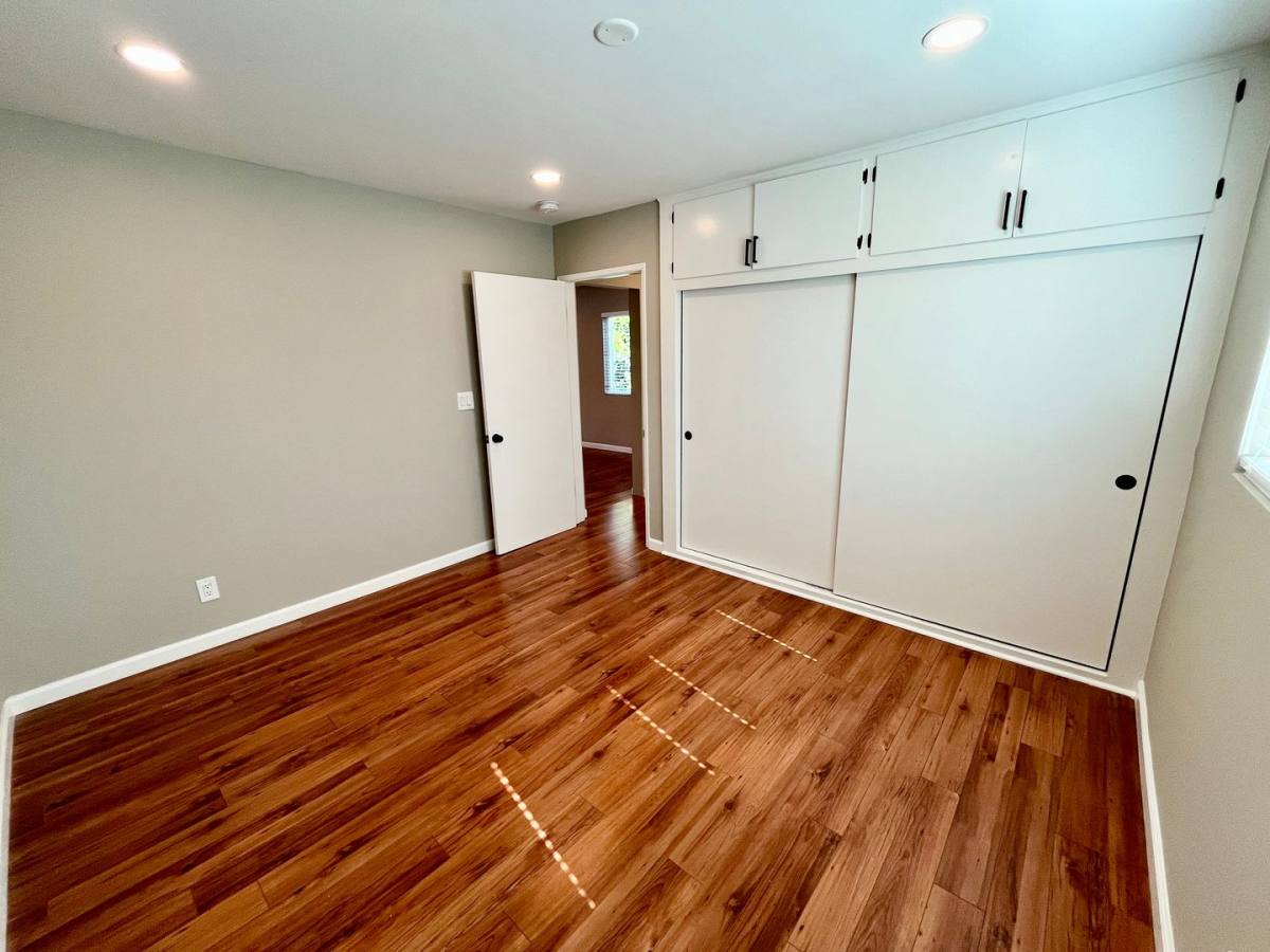 Dryden Square Apts, 455 W Dryden St, Glendale, CA 91202 - Apartment for Rent - Image 9