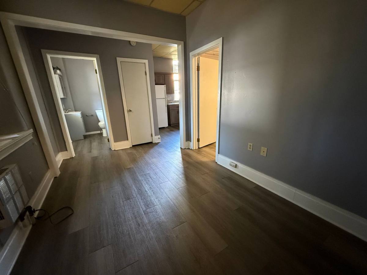 175 E High St, Carlisle, PA 17013 - Apartment for Rent - Image 3