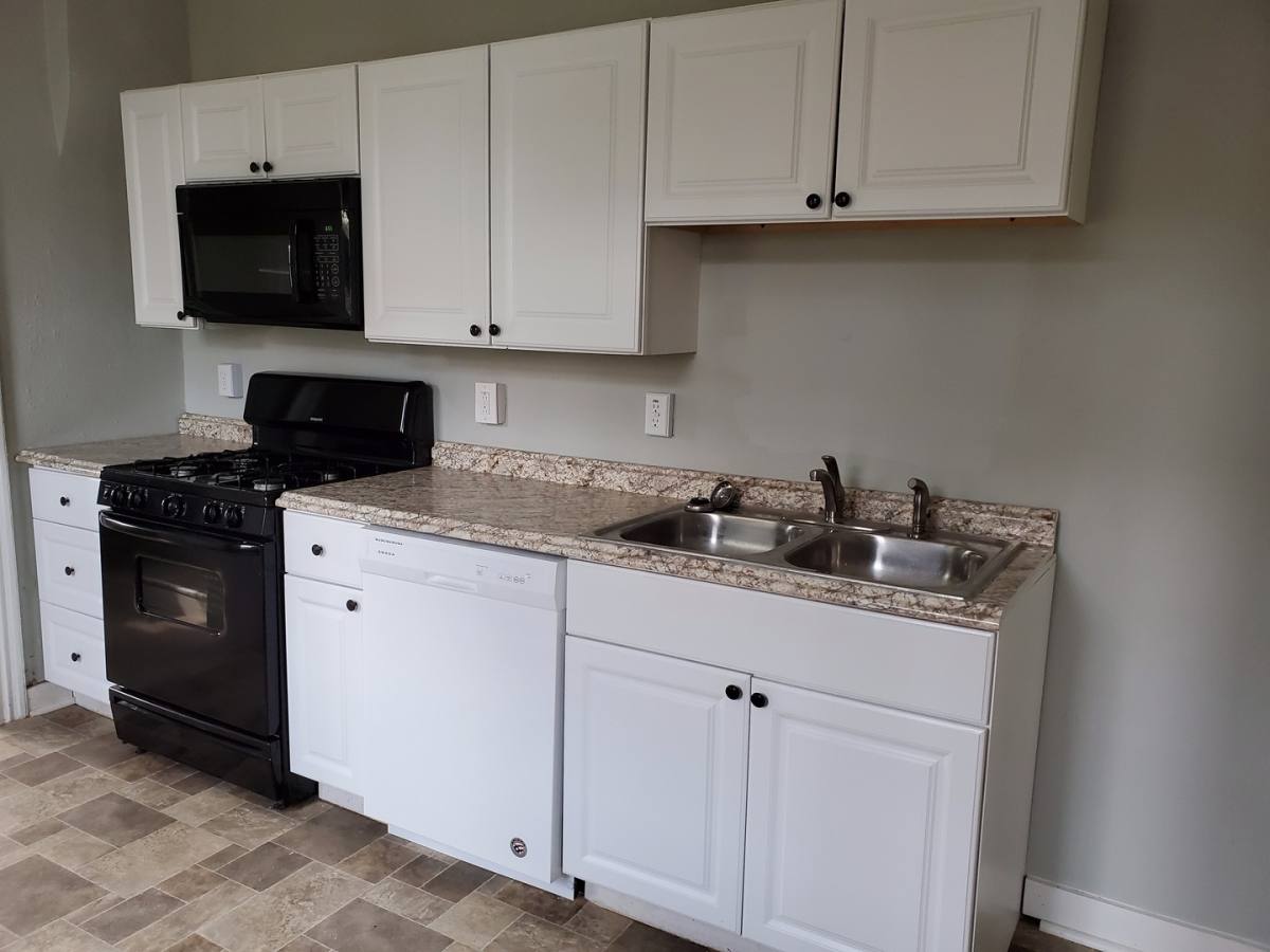 13 Ruby St, Lancaster, PA 17603 - House for Rent - Image 3