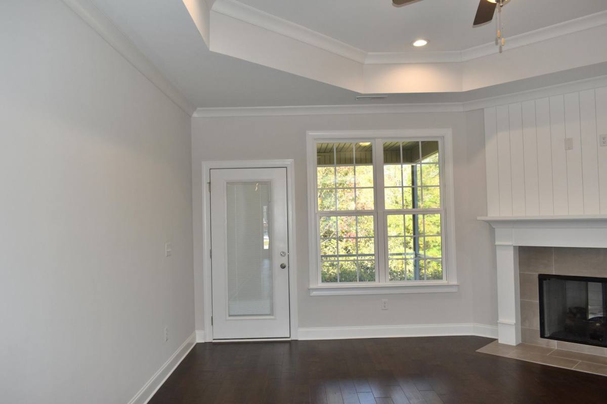 1011 Jackson Mill Dr, Hixson, TN 37343 - Townhouse for Rent - Image 5