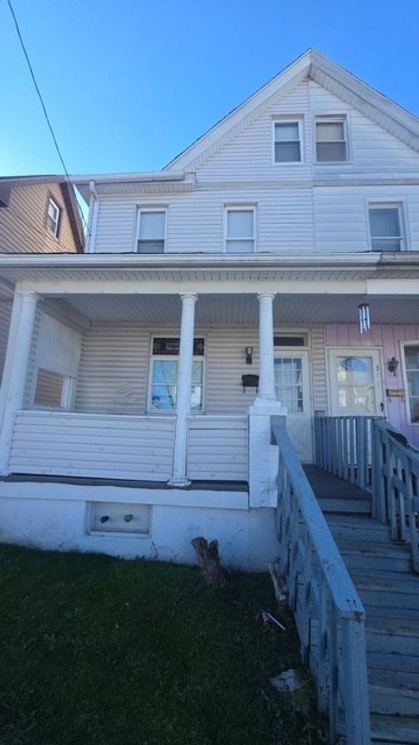 House for rent at 319 W White St, Summit Hill, PA 18250