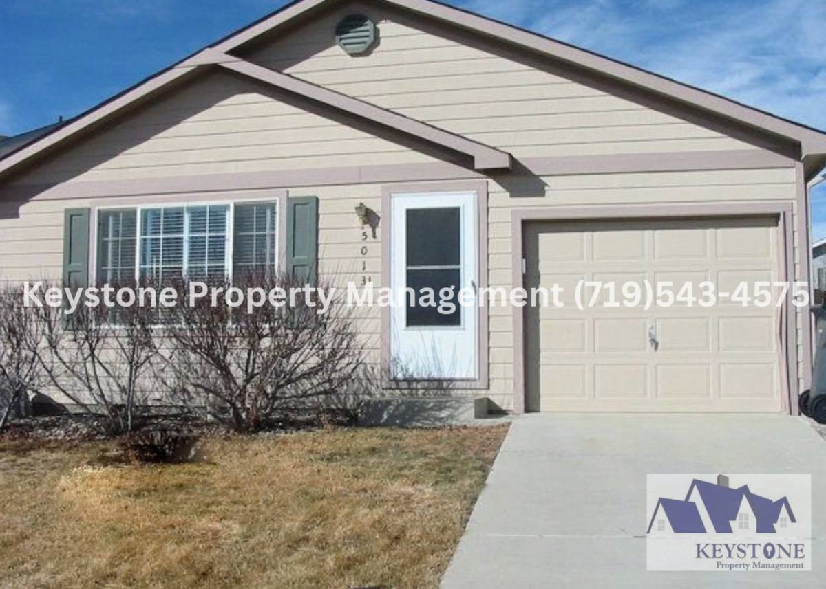 House for rent at 5013 Landmark Rd, Pueblo, CO 81008