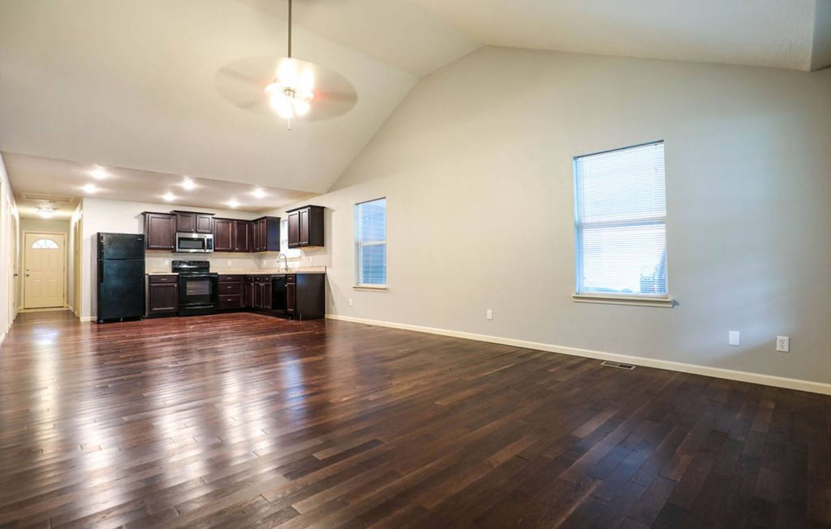 1330 S Pennsylvania, Springfield, MO 65807 - House for Rent - Image 3
