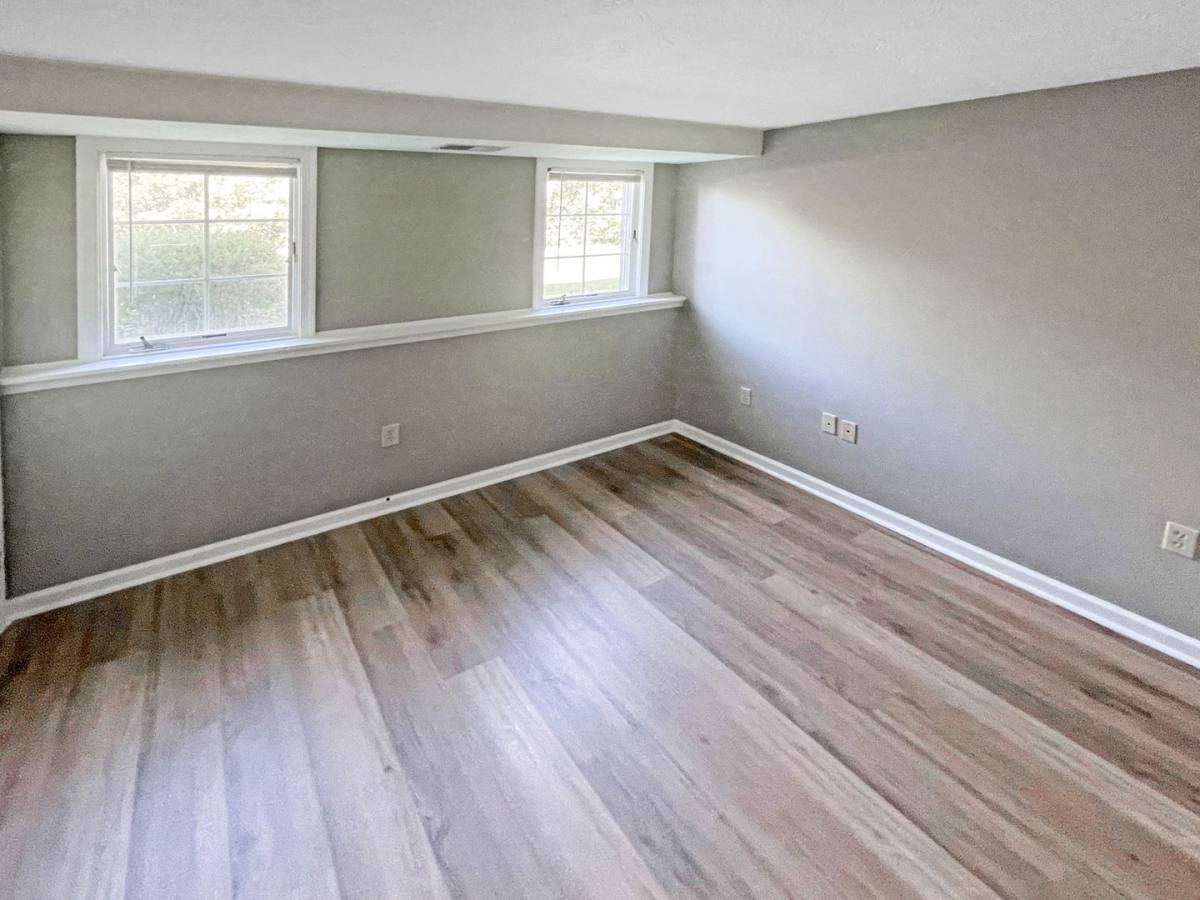 9389 Horse Castle Court #702, Glen Allen, VA 23060 - Condo for Rent - Image 8