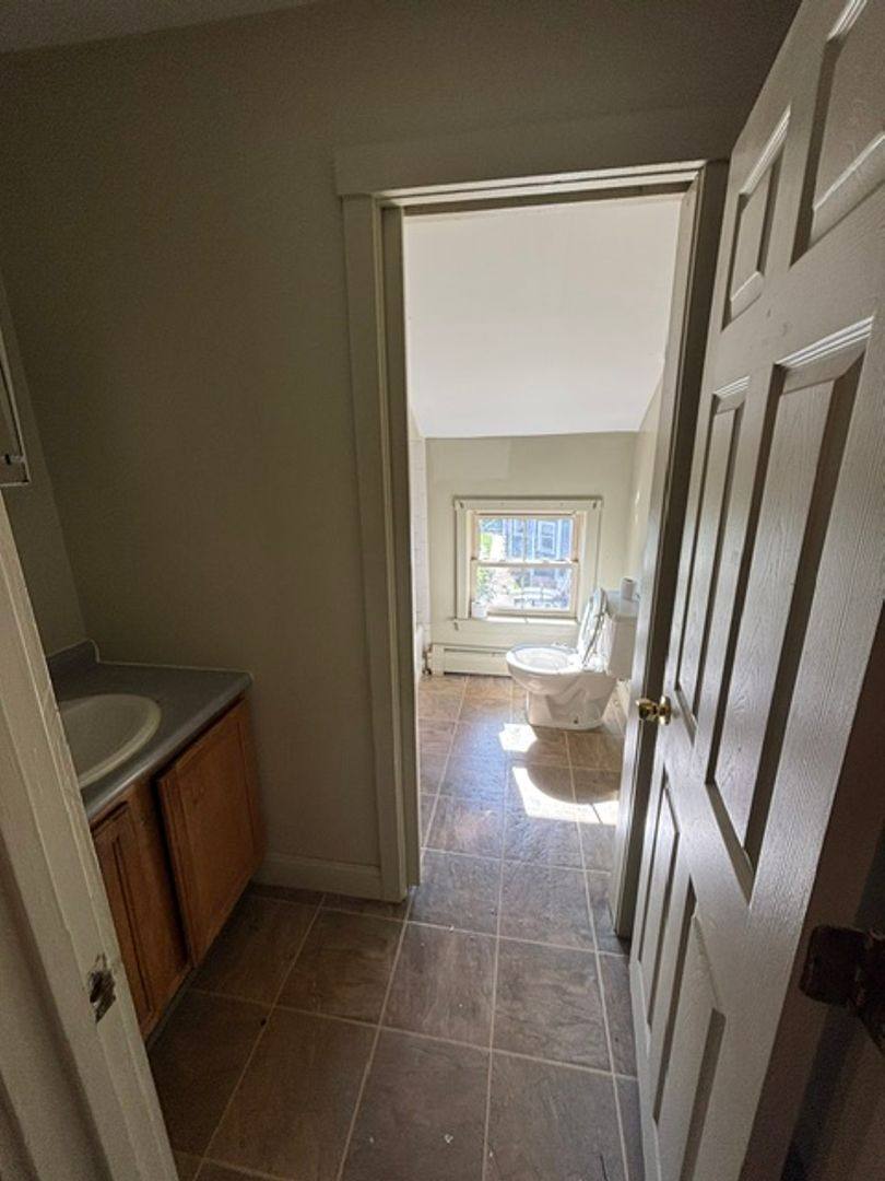 Tecumseh Street Project, 480, 486, 490 Tecumseh St, Fall River, MA 02721 - Apartment for Rent - Image 4