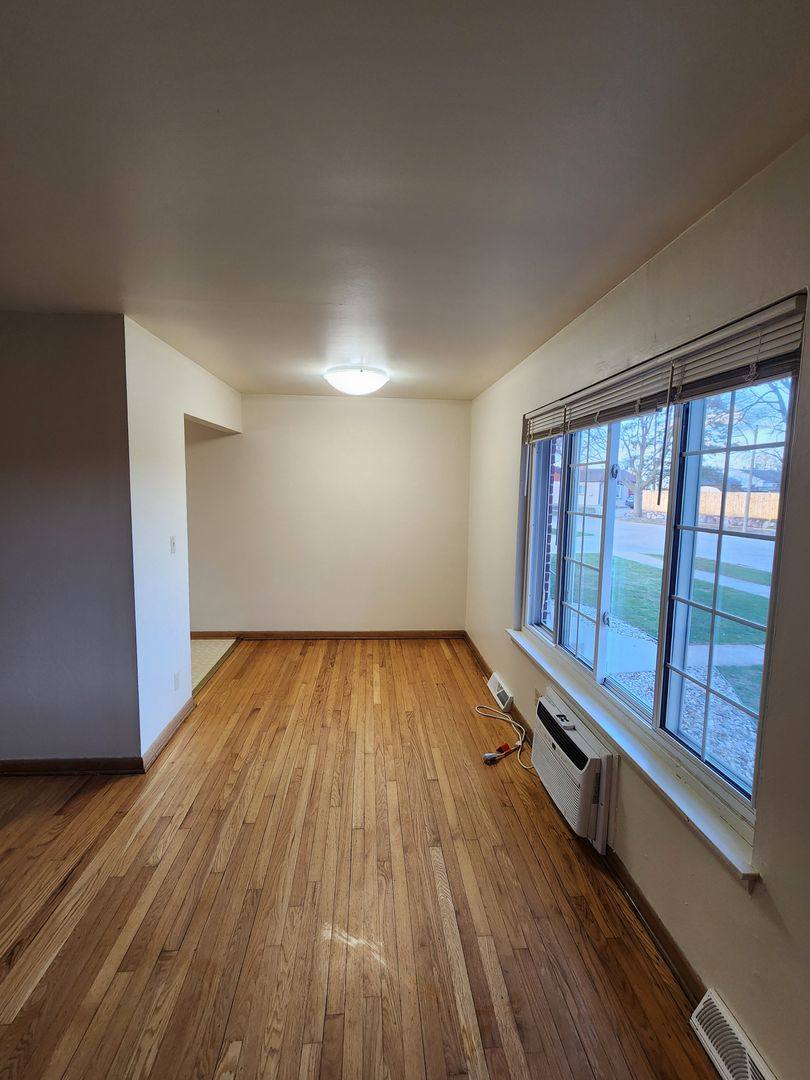 Mke 66th St, 3127 S 66th St, Milwaukee, WI 53219 - Apartment for Rent - Image 3