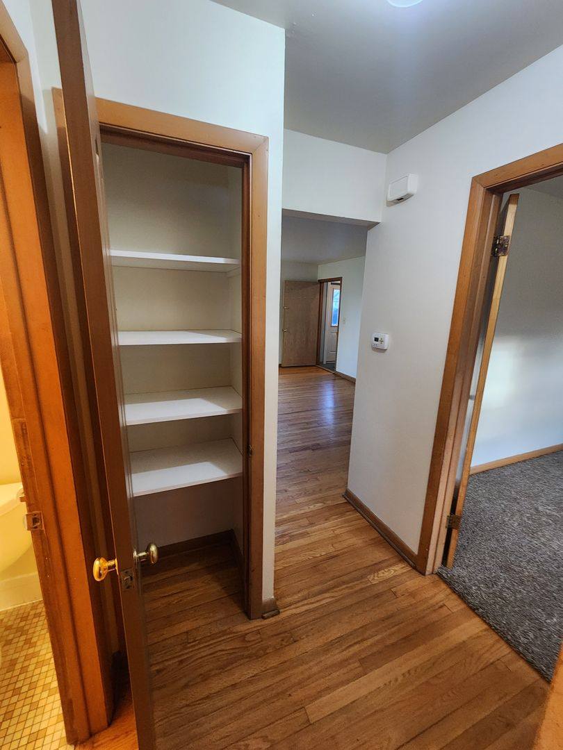 Mke 66th St, 3127 S 66th St, Milwaukee, WI 53219 - Apartment for Rent - Image 8