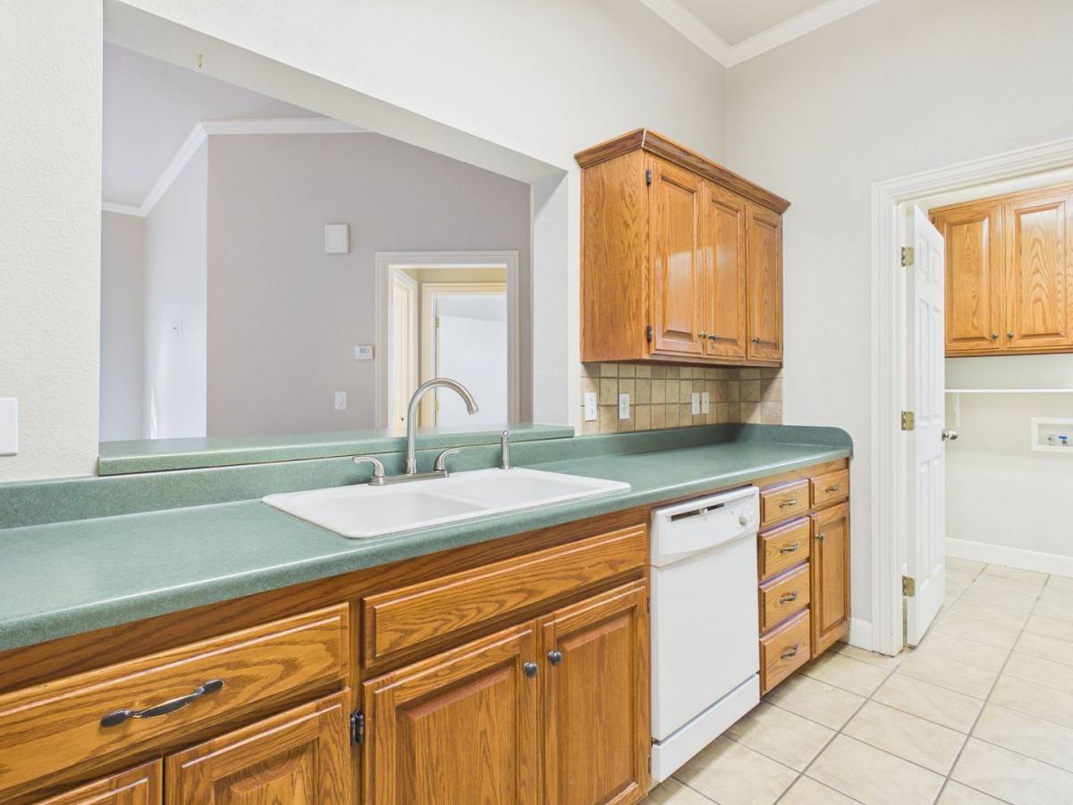 10 Windtree Park, Amarillo, TX 79121 - House for Rent - Image 7