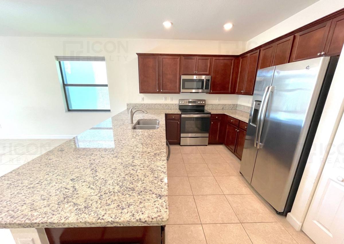 6029 Sandhill Crane Dr, West Palm Beach, FL 33415 - House for Rent - Image 4