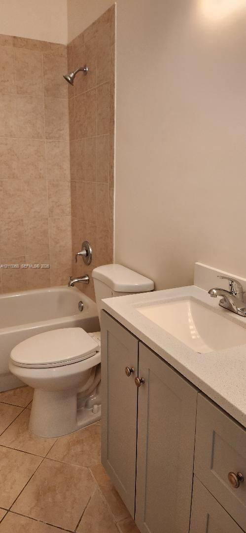 449 SE 37th Place, Homestead, FL 33033 - Townhouse for Rent - Image 7