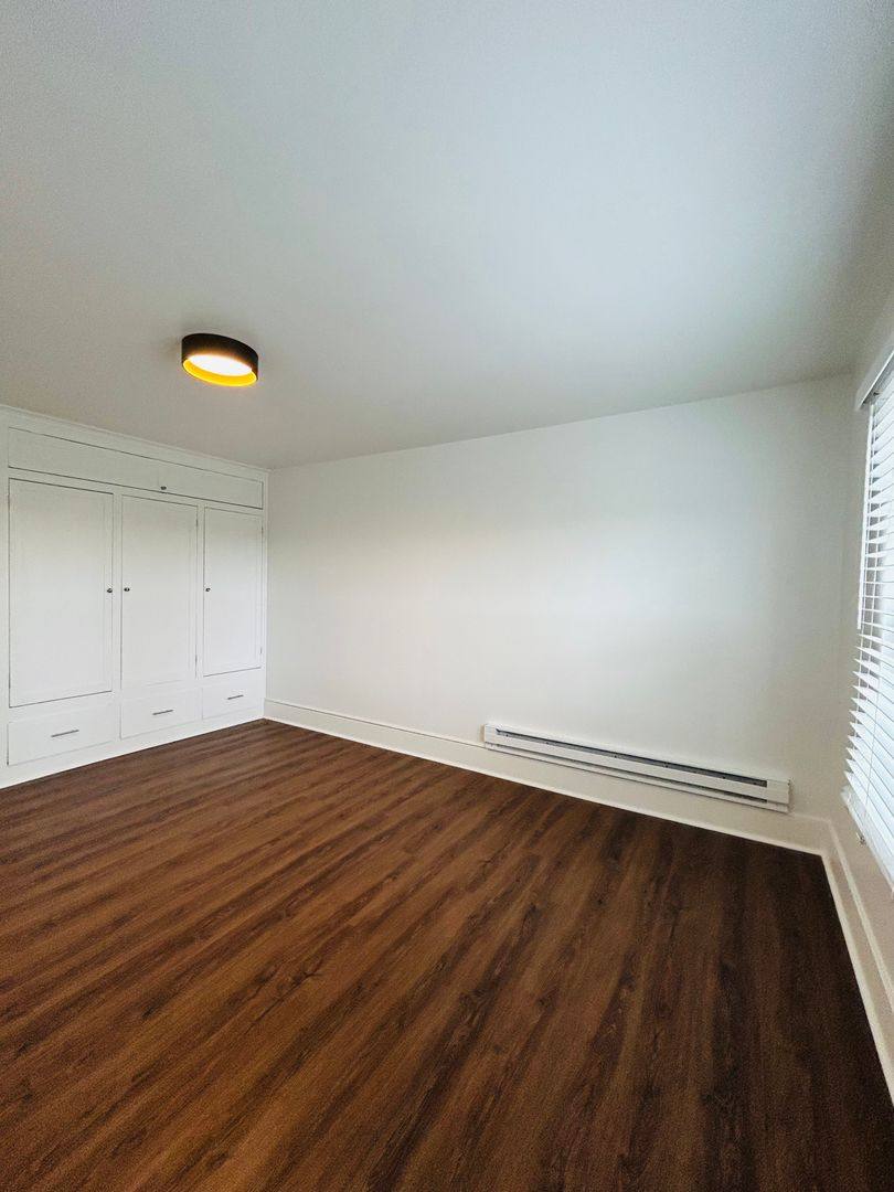 Canal, 1223 W Nickerson St, Seattle, WA 98119 - Apartment for Rent - Image 9