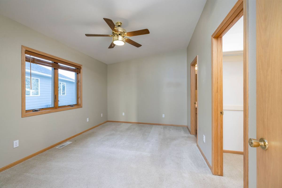 1544 Golden Blvd, Billings, MT 59102 - House for Rent - Image 8