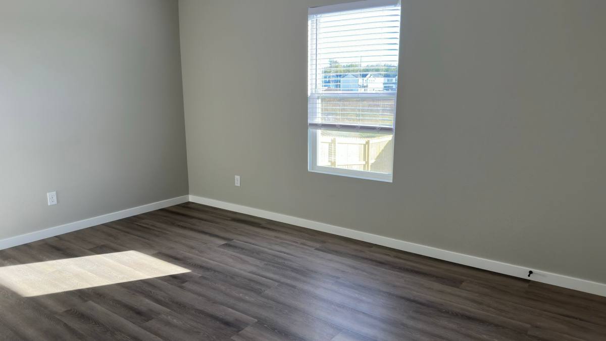 880 S Spring Hill Ave, Springfield, MO 65802 - House for Rent - Image 9