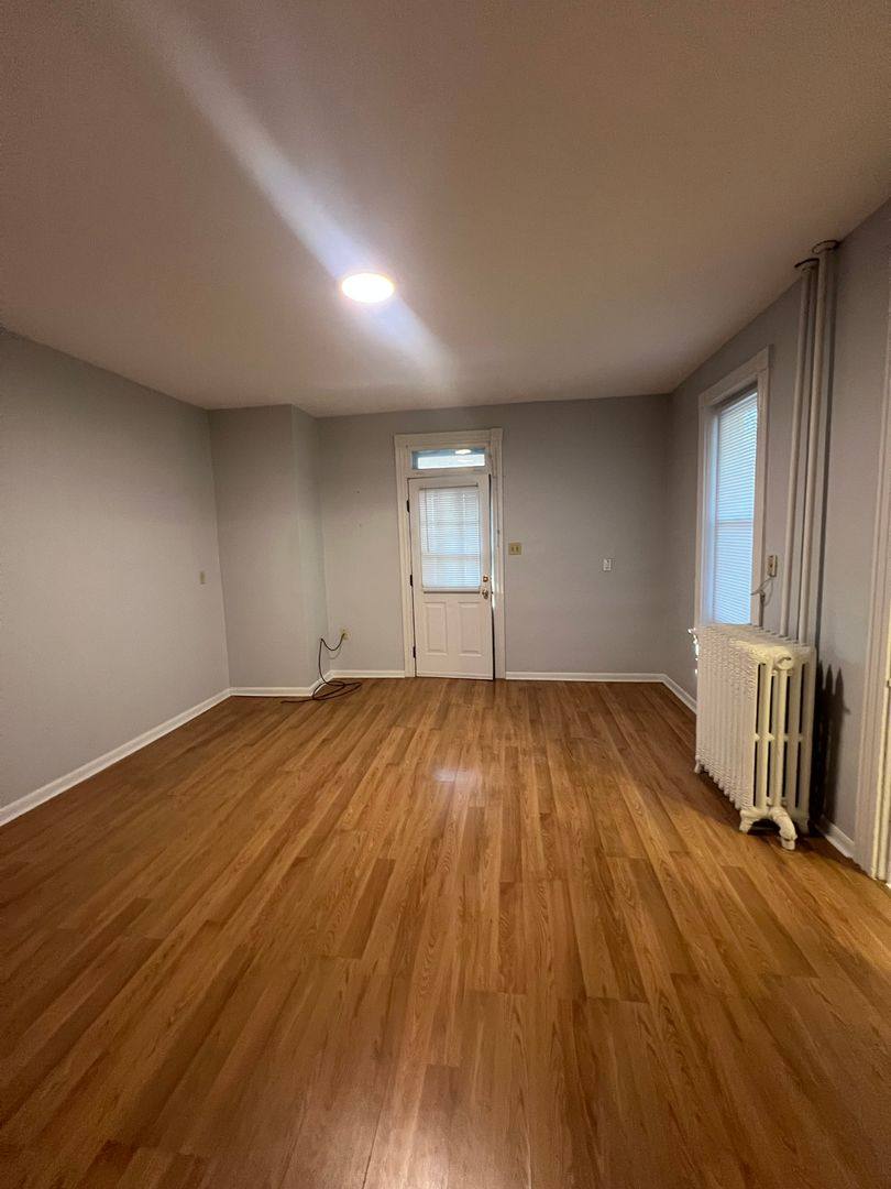 228 S W St, Carlisle, PA 17013 - Apartment for Rent - Image 5