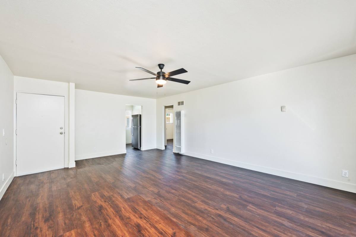 Jam Harding St, 3350 Harding St, Carlsbad, CA 92008 - Apartment for Rent - Image 2