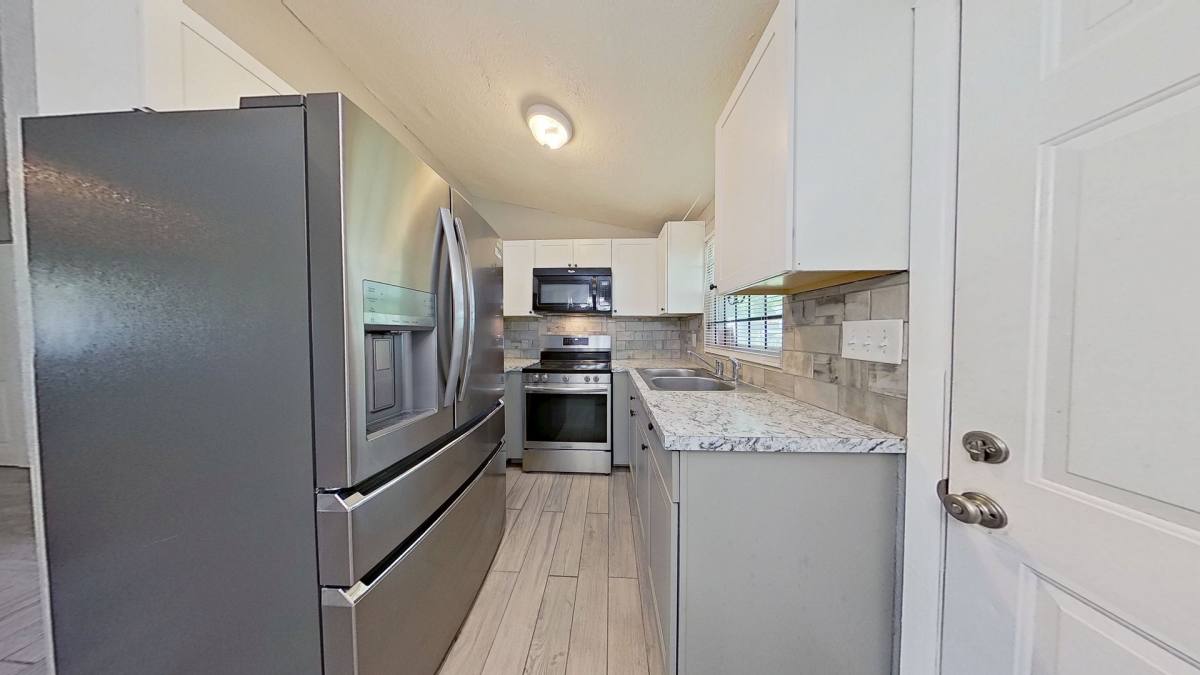 9276 Greenleaf Rd, Jacksonville, FL 32208 - House for Rent - Image 1