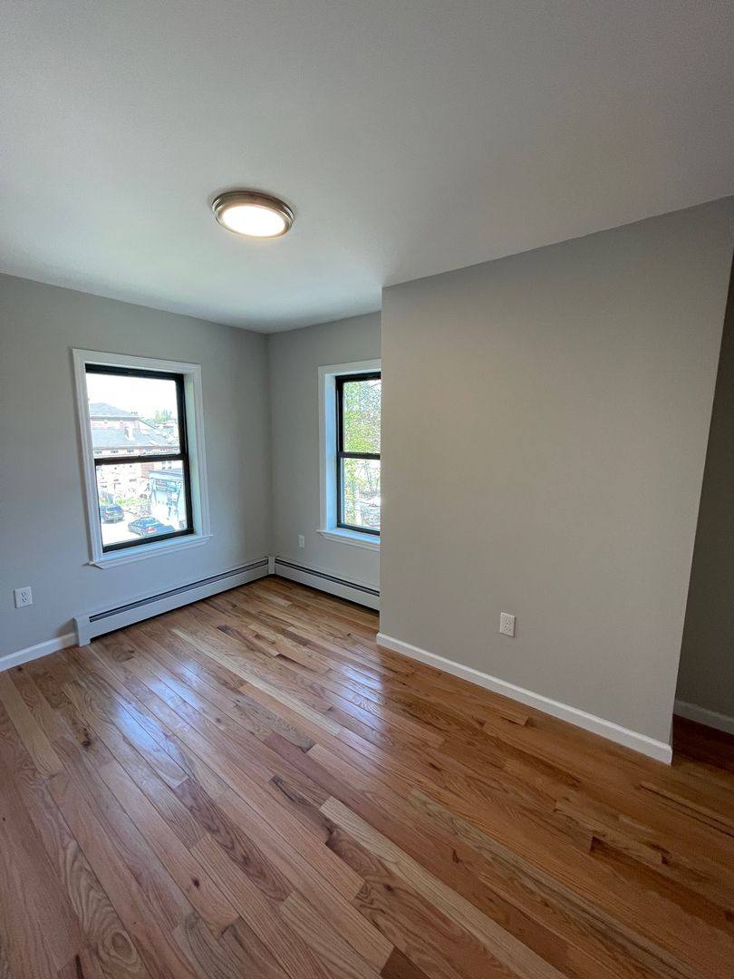 154-156 Washington St, Newburgh, NY 12550 - Apartment for Rent - Image 8