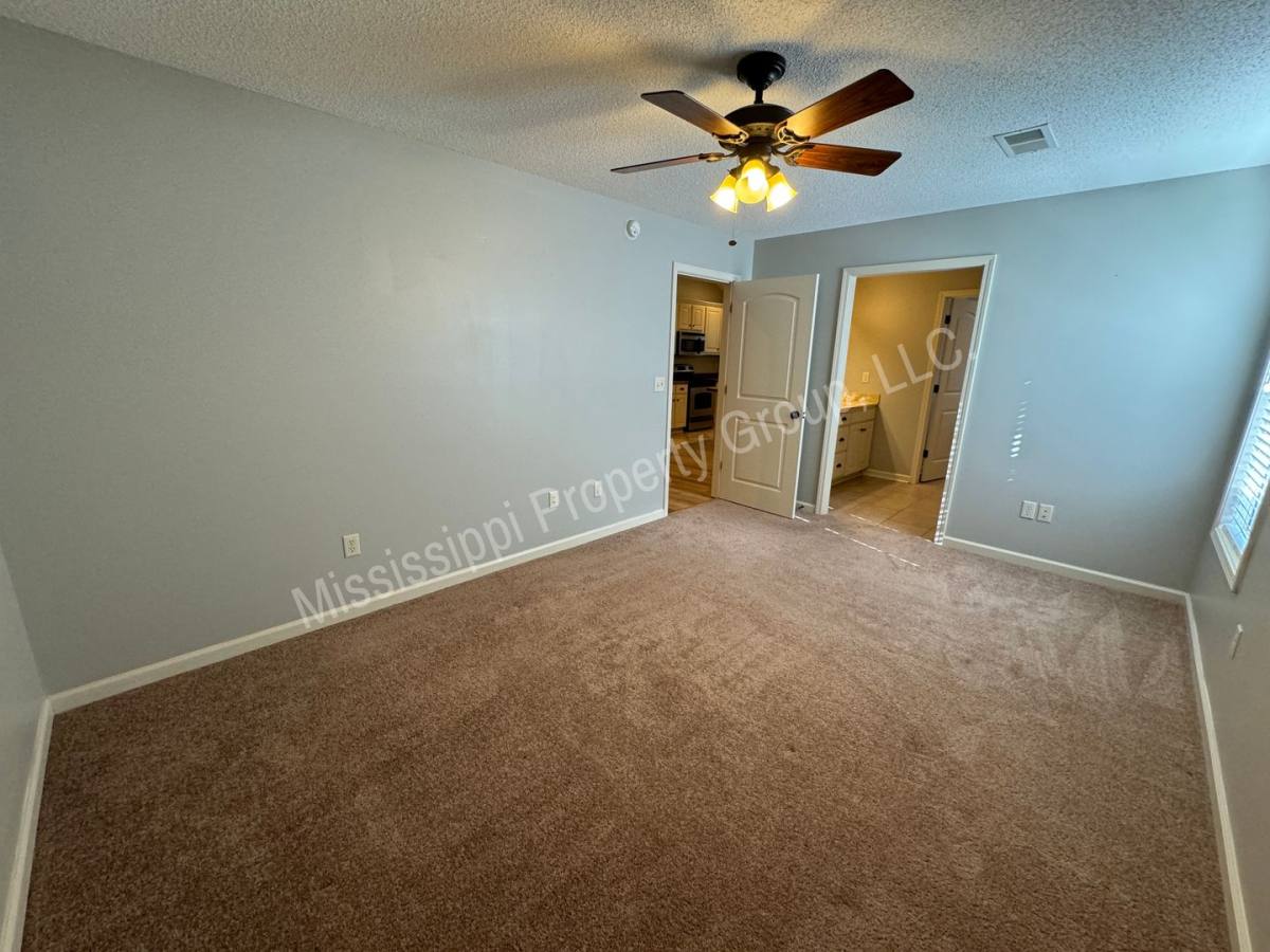 242 Logan Lee Loop, Oxford, MS 38655 - House for Rent - Image 9