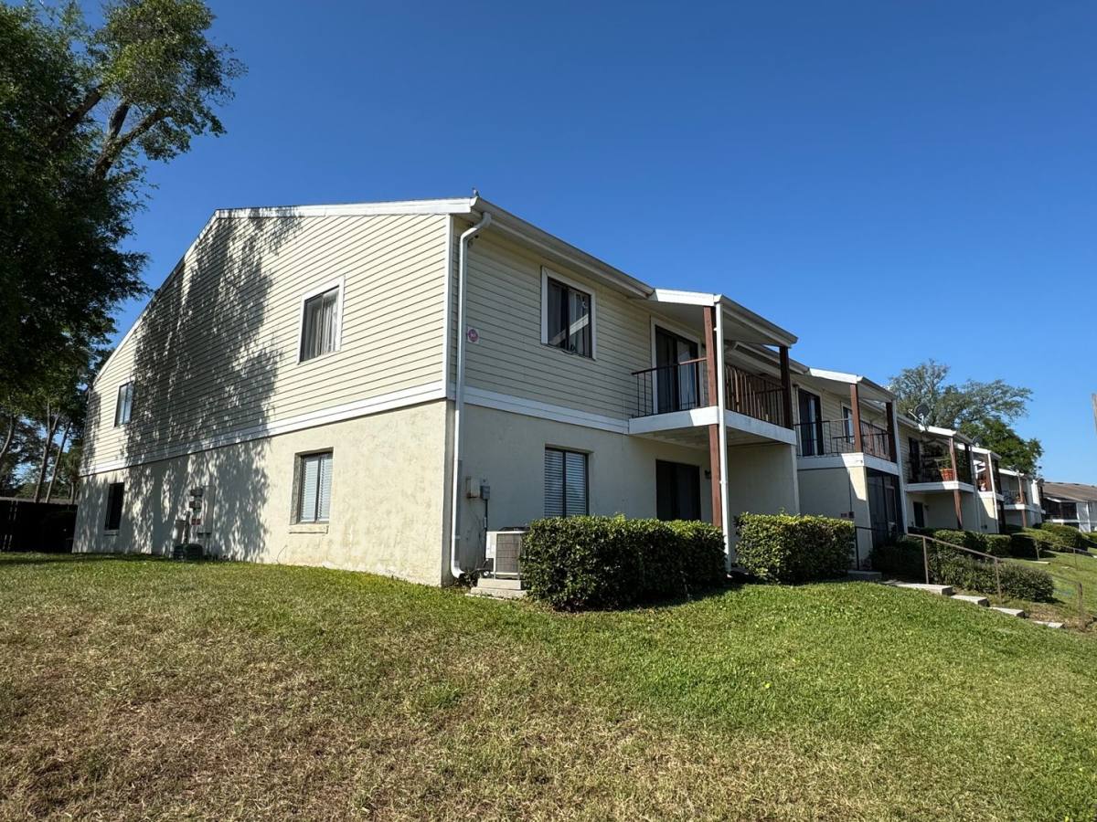 Condo for rent at 314 Cherokee Court #D, Altamonte Springs, FL 32701