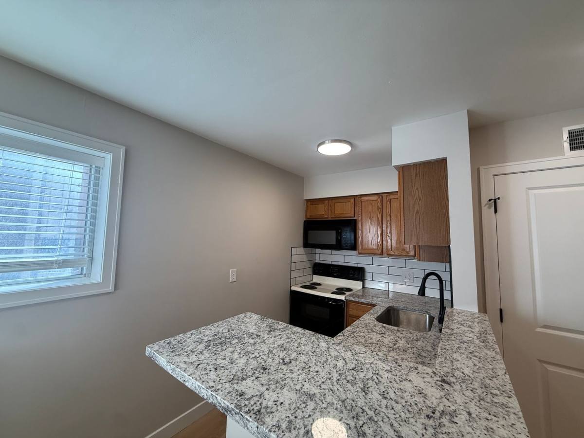 311 E 16th Ave, Columbus, OH 43201 - Apartment for Rent - Image 10
