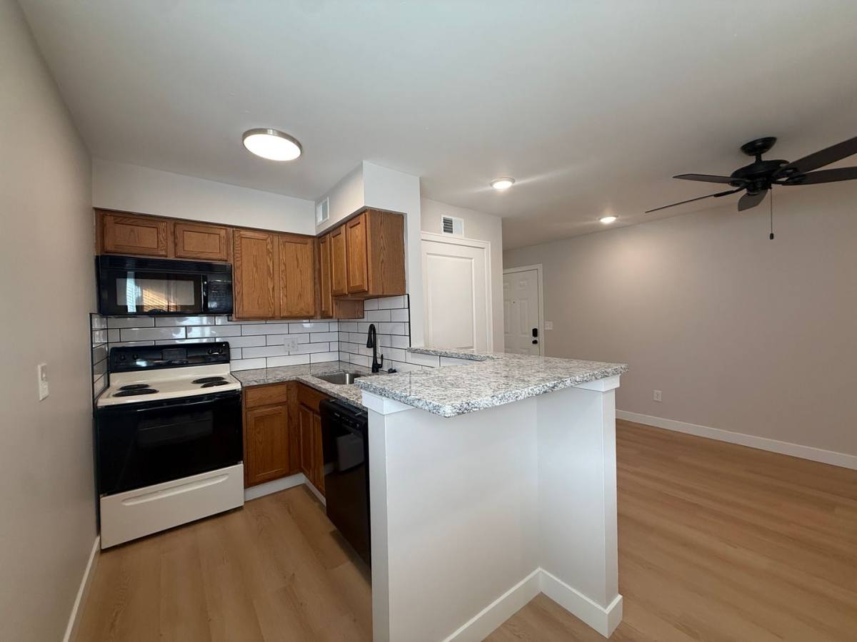 311 E 16th Ave, Columbus, OH 43201 - Apartment for Rent - Image 2