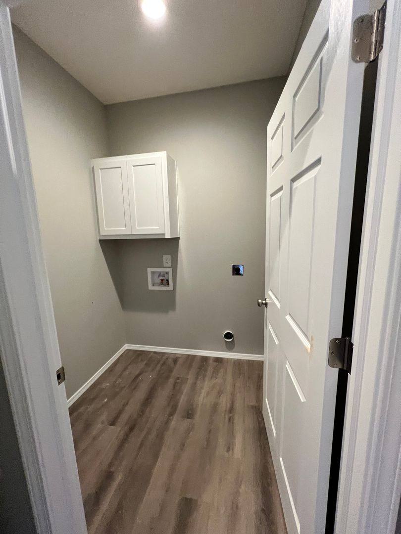 2497 E 549th Rd, Buffalo, MO 65622 - House for Rent - Image 3