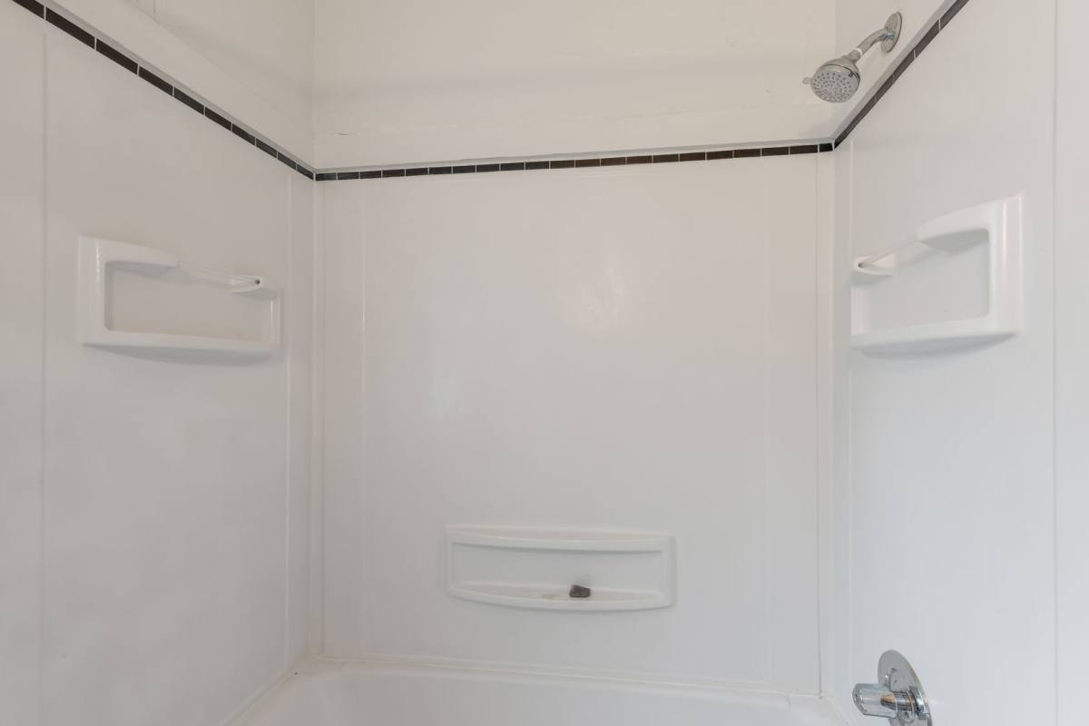 637 Lakeside St, Madison, WI 53715 - Apartment for Rent - Image 8
