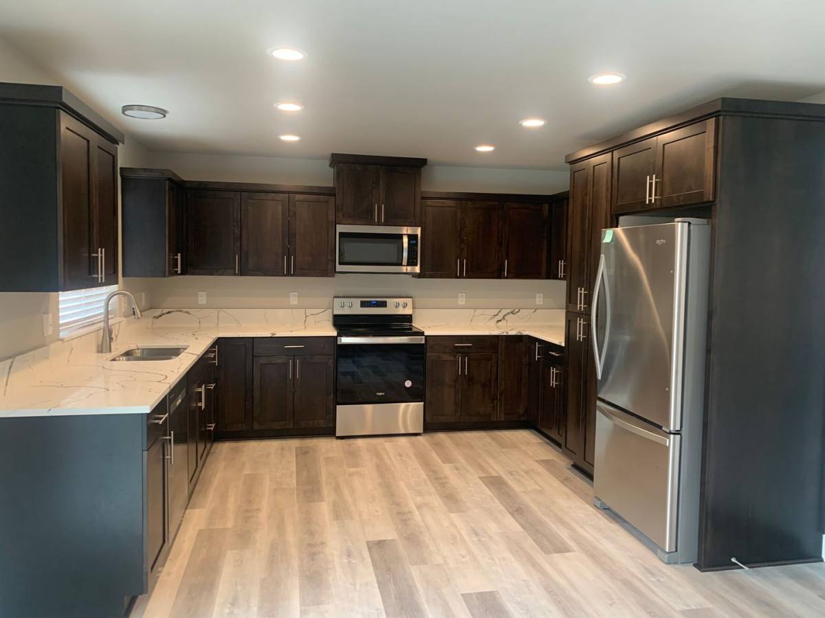 House for rent at 857 Crystal Court, Roseburg, OR 97471