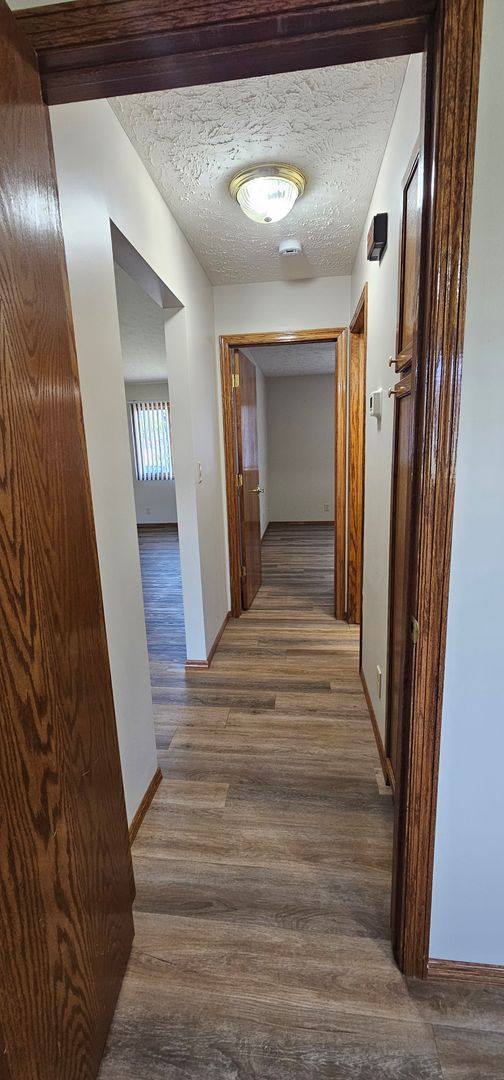 909 911 Phoenix Circle, Grand Island, NE 68801 - Apartment for Rent - Image 10