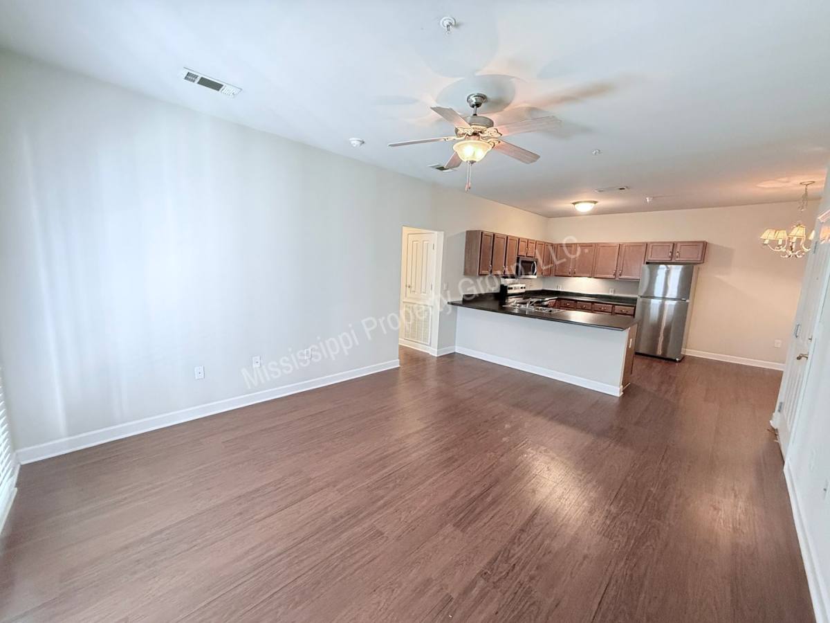 1021 Molly Barr Rd #28, Oxford, MS 38655 - Apartment for Rent - Image 3