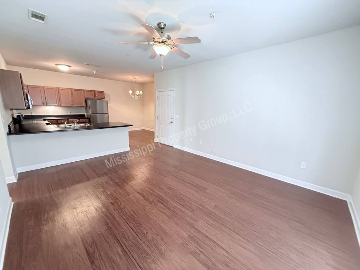 1021 Molly Barr Rd #28, Oxford, MS 38655 - Apartment for Rent - Image 4