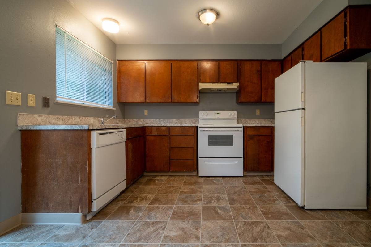 15631 NE Glisan St, Portland, OR 97230 - Apartment for Rent - Image 5