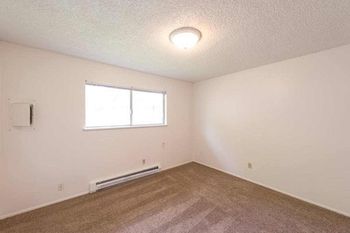 15631 NE Glisan St, Portland, OR 97230 - Apartment for Rent - Image 9