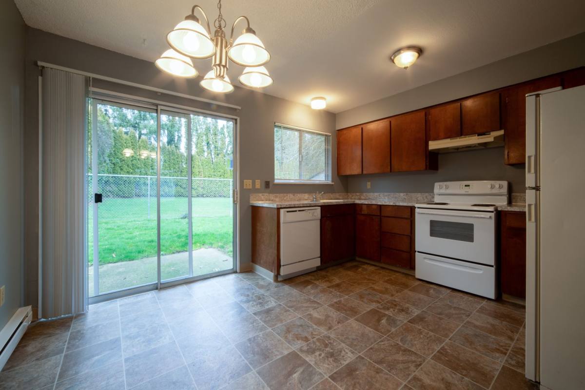 15631 NE Glisan St, Portland, OR 97230 - Apartment for Rent - Image 3