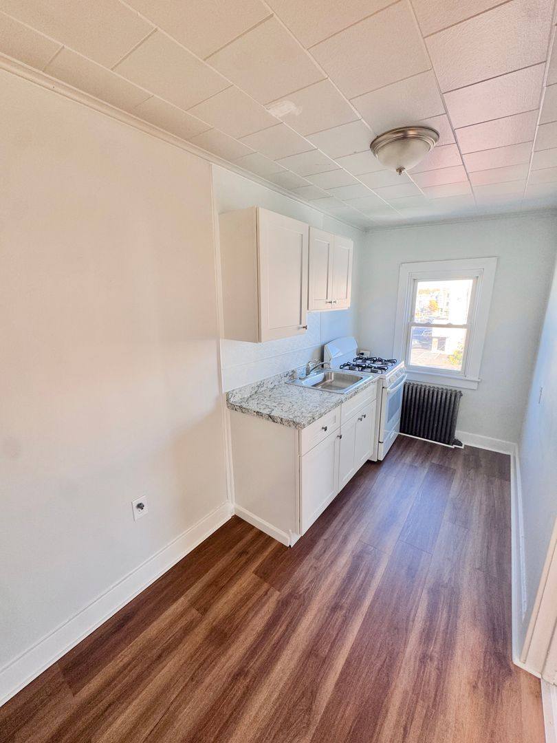 607 N 8th St, Allentown, PA 18102 - Apartment for Rent - Image 2