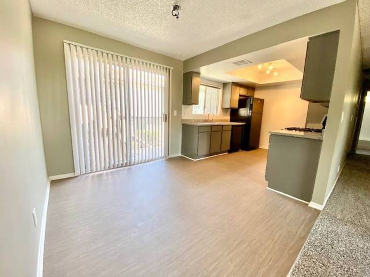 Country Orchard Estates, 12175 13th St, Yucaipa, CA 92399 - Apartment for Rent - Image 10