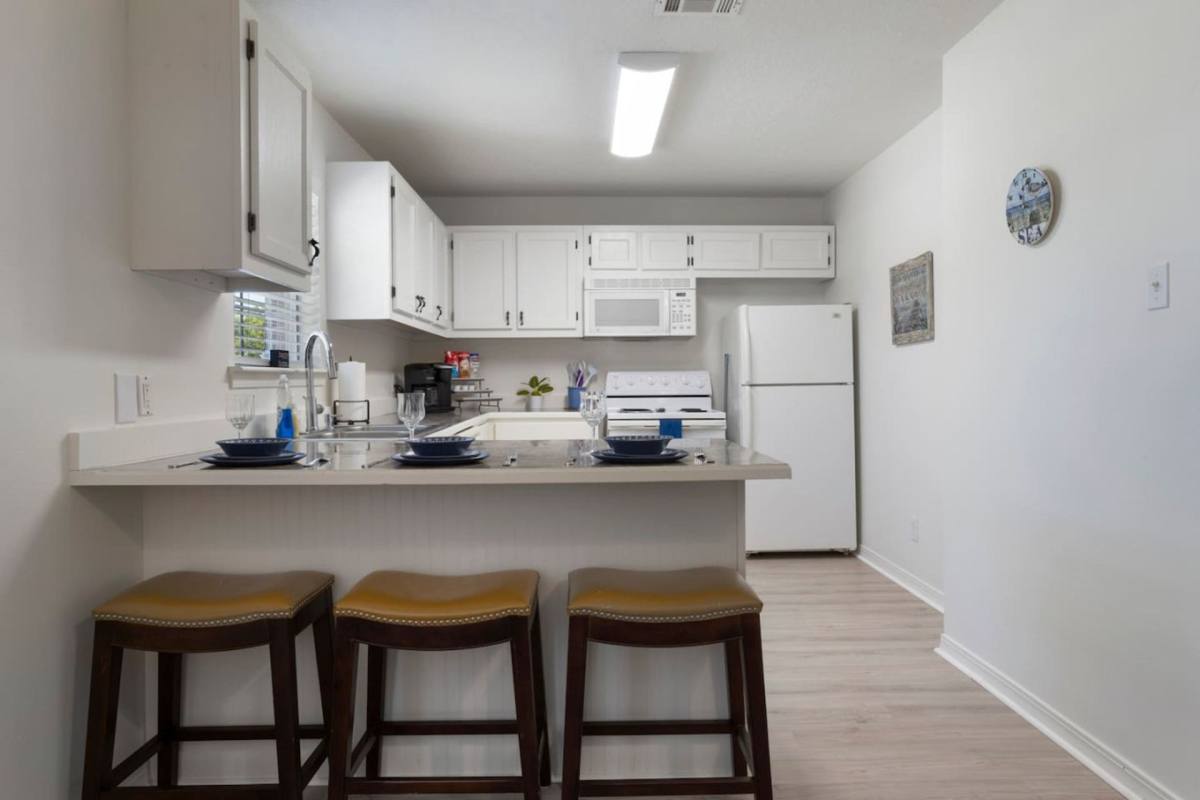 233 Palmetto Lane #A, Gulfport, MS 39507 - Townhouse for Rent - Image 6