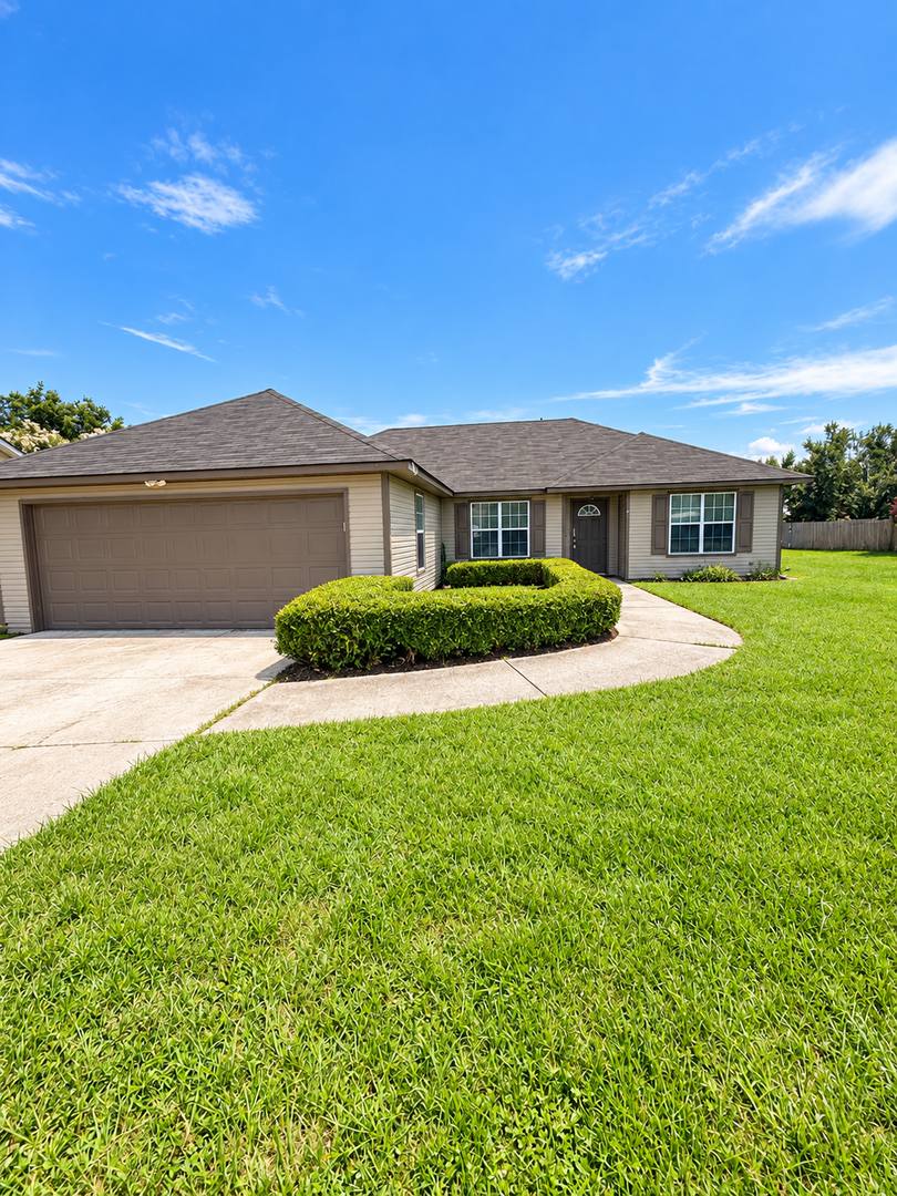 House for rent at 3928 Laurelbrook Dr, Valdosta, GA 31605