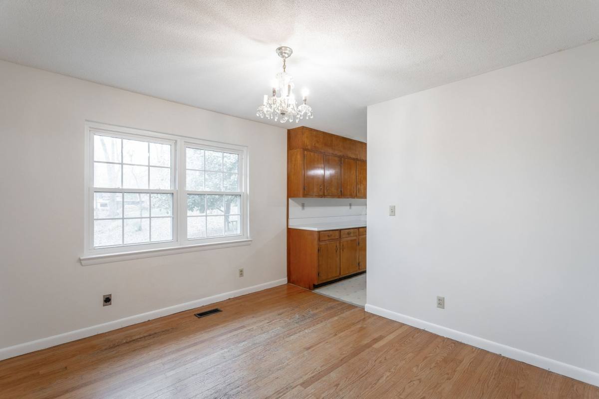 7005 Genoa Dr, Chattanooga, TN 37421 - House for Rent - Image 8