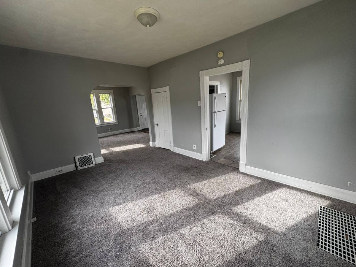 1125 37th St, Rock Island, IL 61201 - House for Rent - Image 3