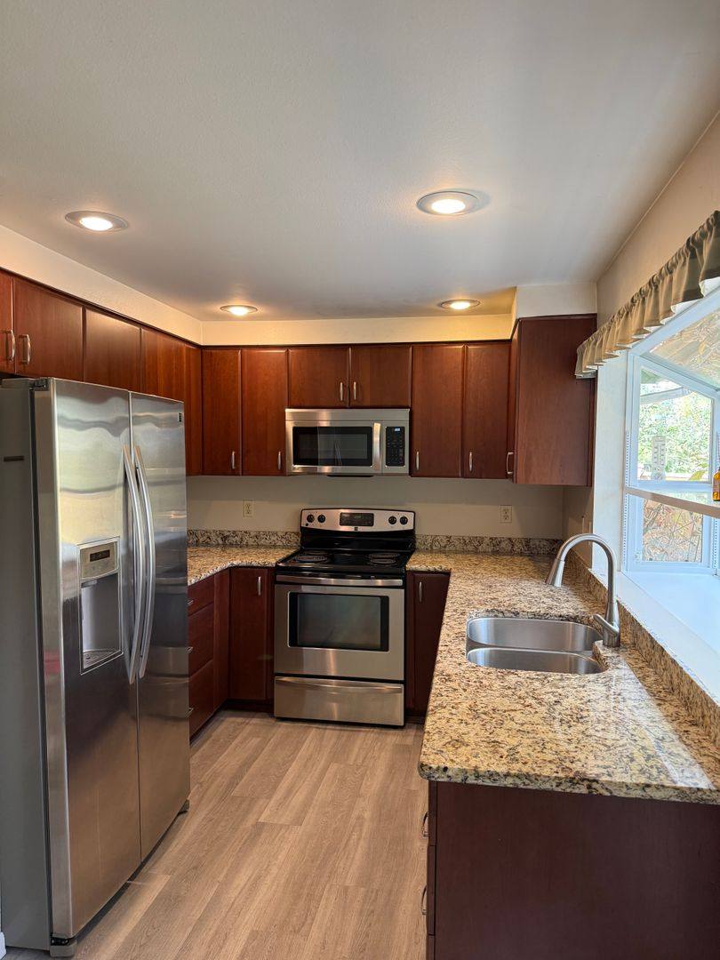 28206 230th Ave SE, Maple Valley, WA 98038 - House for Rent - Image 5