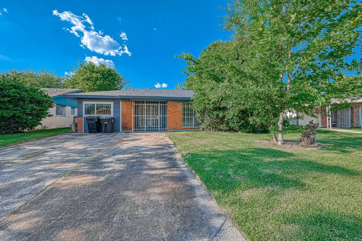 4307 Akard St, Houston, TX 77047 - House for Rent